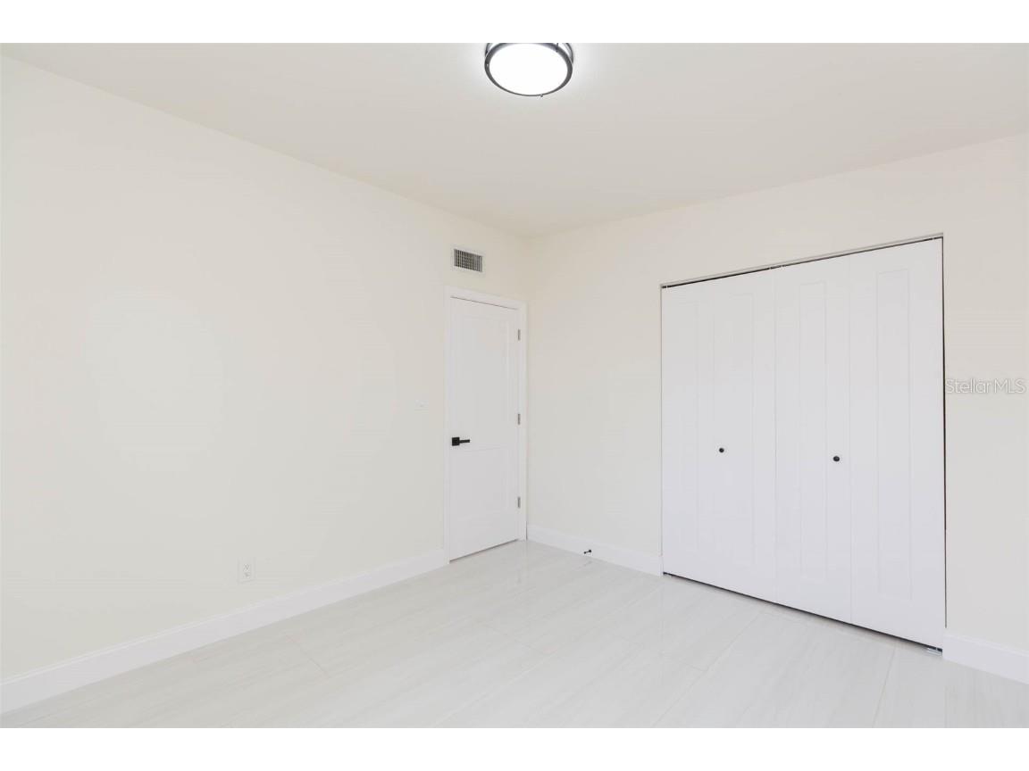 5640 Cedar Street NE Saint Petersburg FL 33703 TB8418636 image36