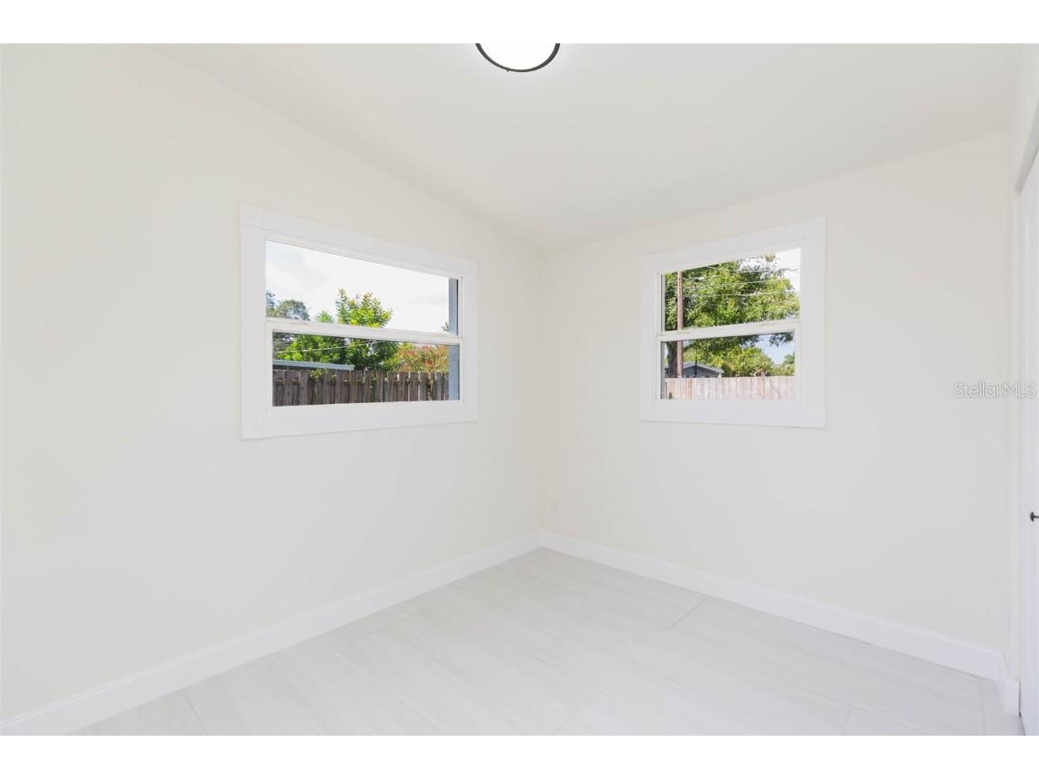 5640 Cedar Street NE Saint Petersburg FL 33703 TB8418636 image37