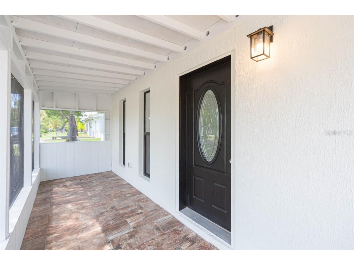 5640 Cedar Street NE Saint Petersburg FL 33703 TB8418636 image9