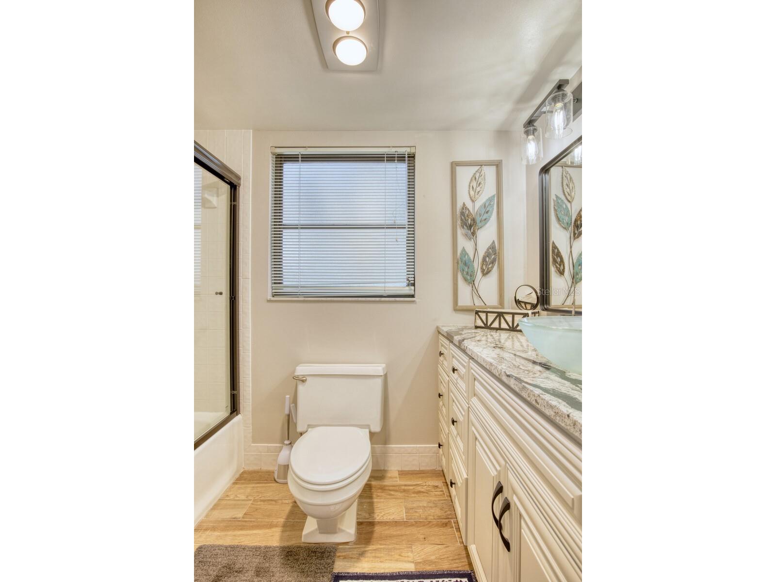 5640 Golf Pointe Drive #101 Sarasota FL 34243 TB8488837 image34