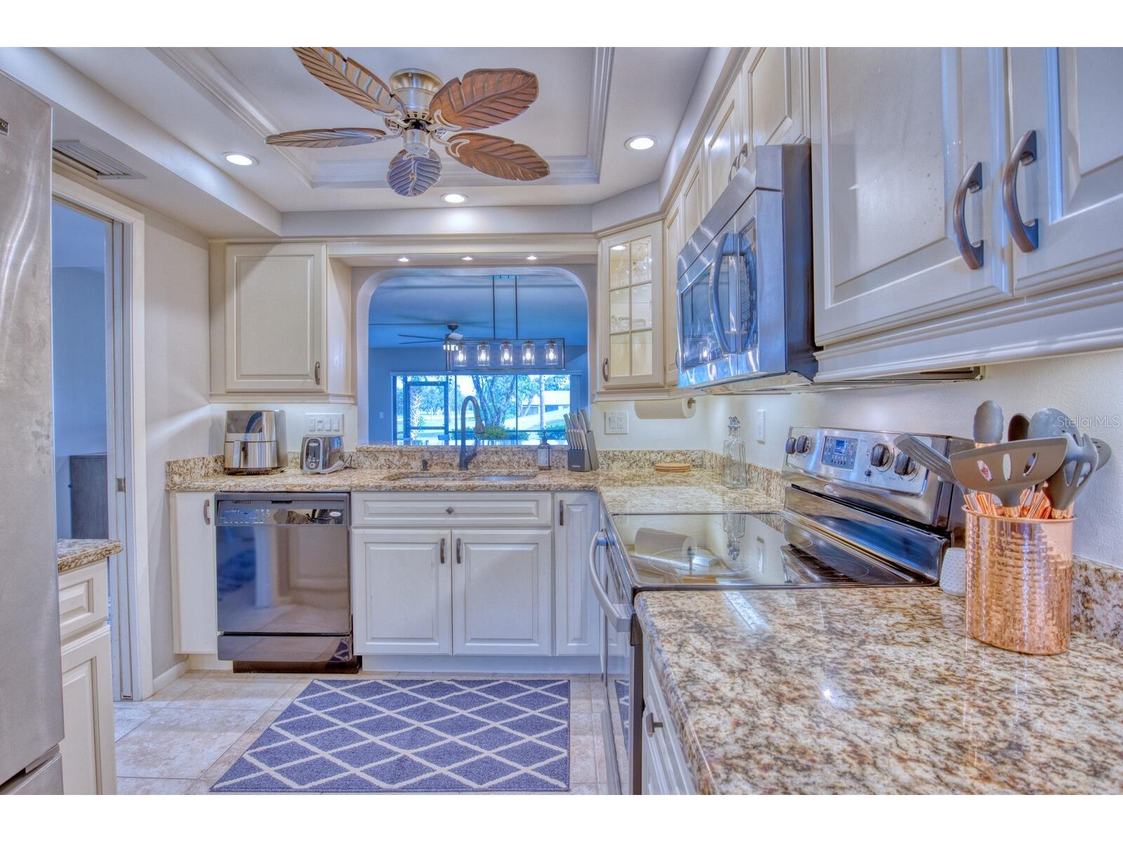 5640 Golf Pointe Drive #101 Sarasota FL 34243 TB8488837 image7