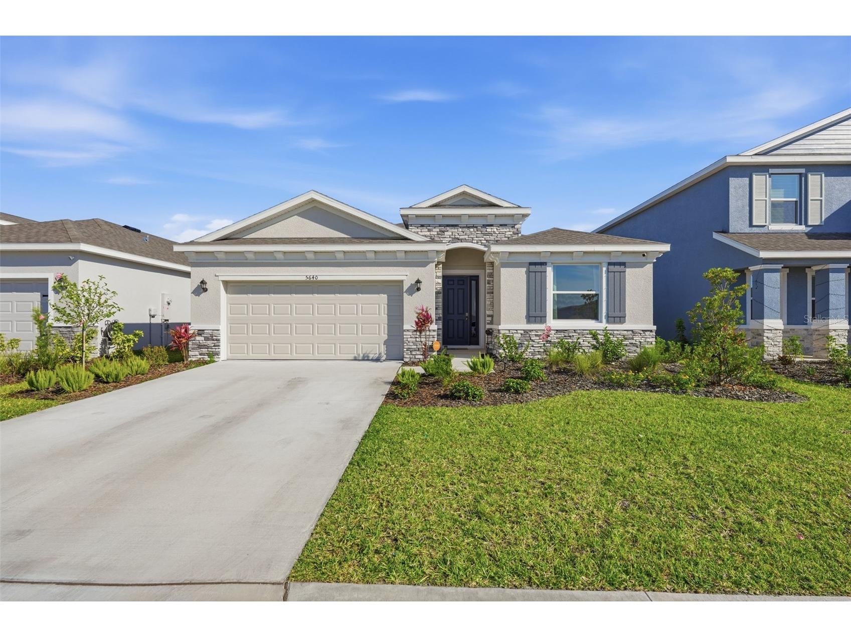 5640 Silver Moonlight Drive Palmetto FL 34221 A4688992 image2