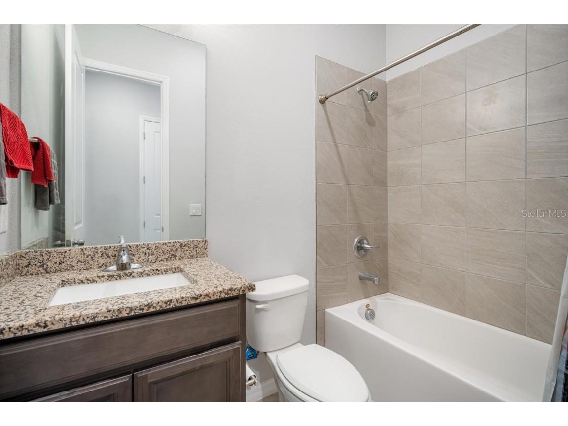 5640 Trevesta Place Palmetto FL 34221 TB8418083 image20