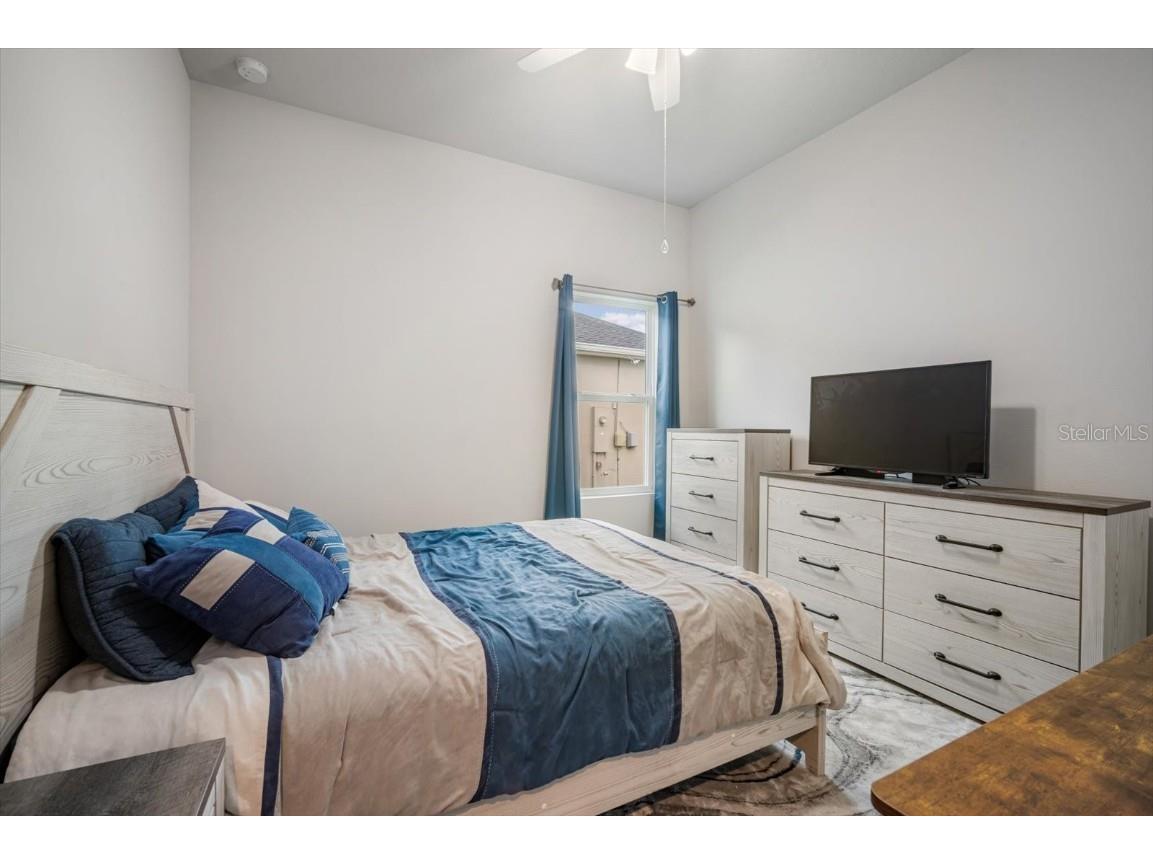 5640 Trevesta Place Palmetto FL 34221 TB8418083 image21