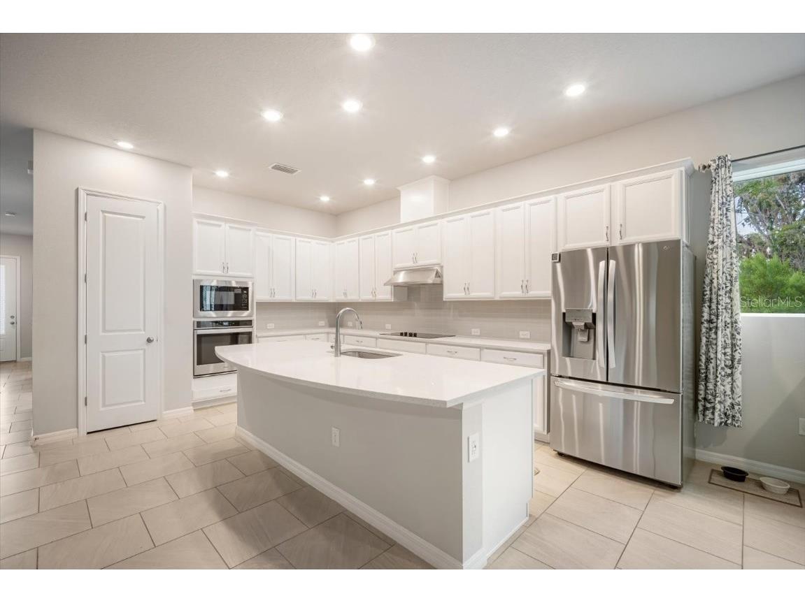 5640 Trevesta Place Palmetto FL 34221 TB8418083 image7