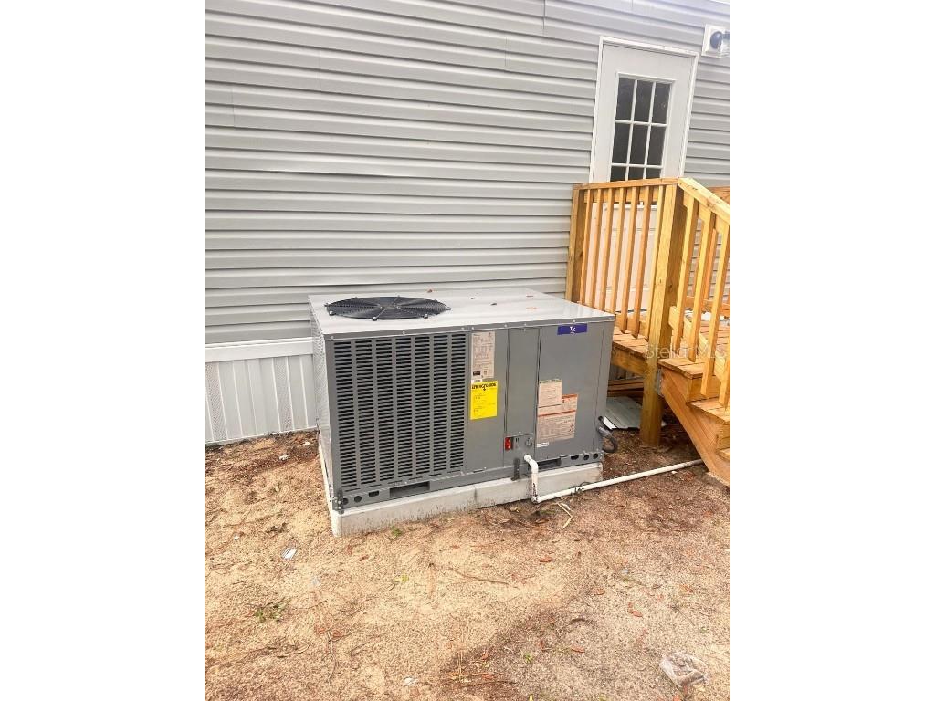 5641 & 5685 S. Butan Point Homosassa FL 34446 V4945267 image11