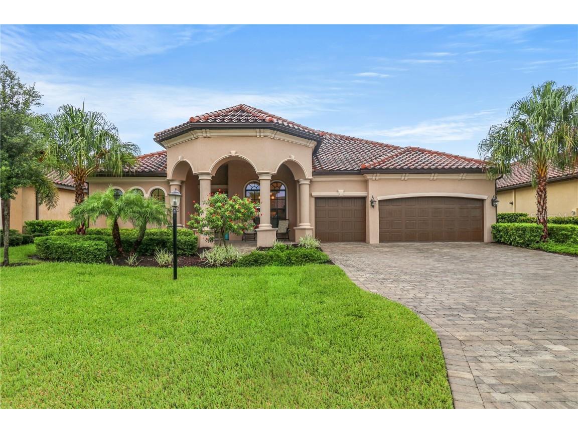 5641 Arnie Loop Lakewood Ranch FL 34211 T3392824 image1