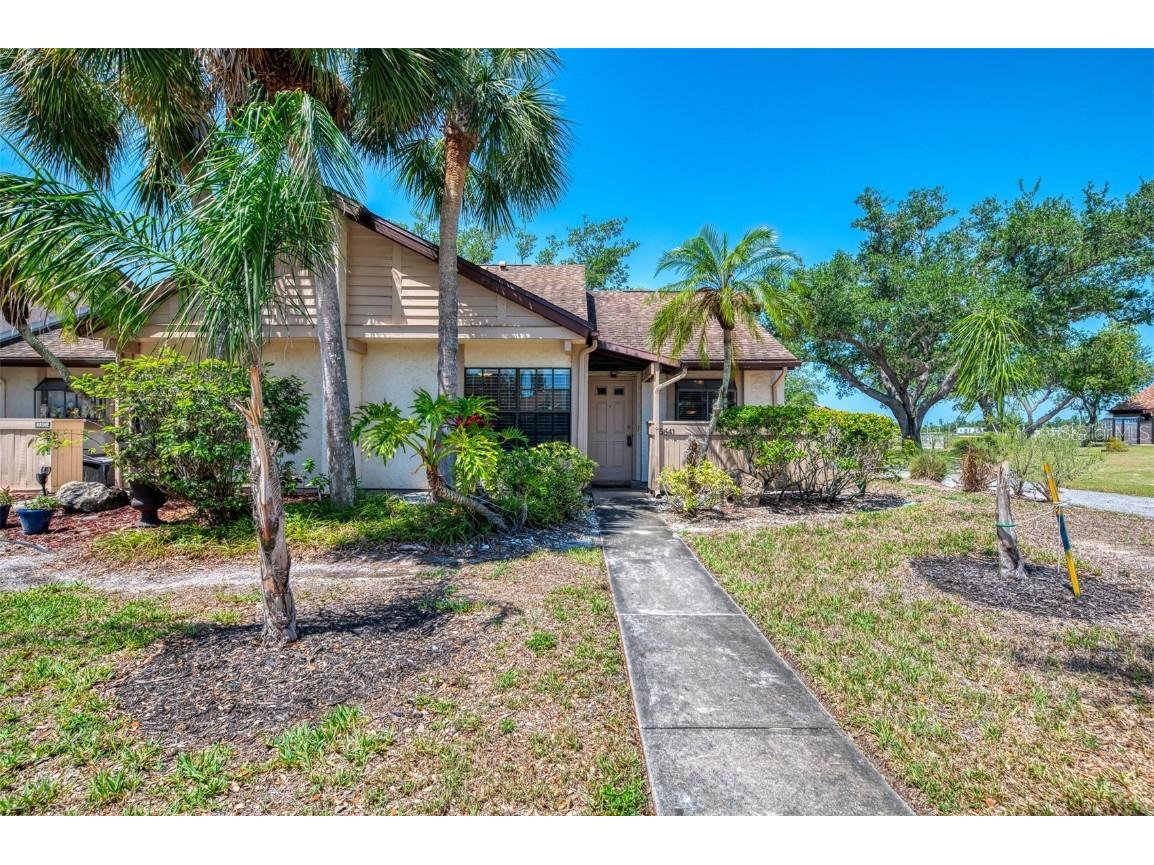 5641 Mashie Circle North Port FL 34287 C7510102 image1
