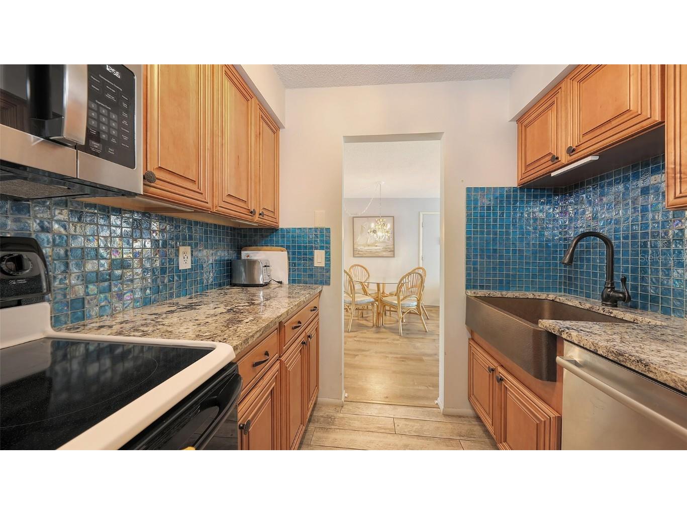 5641 Midnight Pass Road #904 Sarasota FL 34242 A4662852 image10