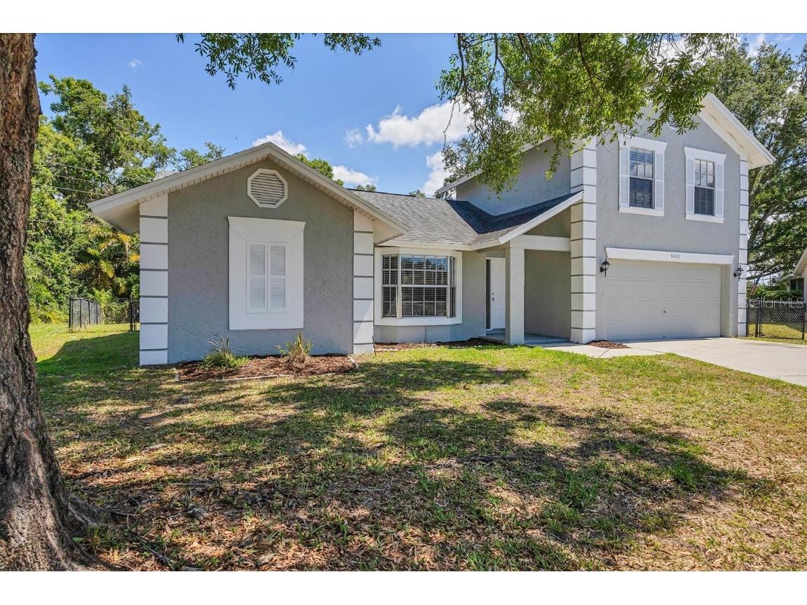 5642 29th Street Circle E Bradenton FL 34203 A4648650 image1