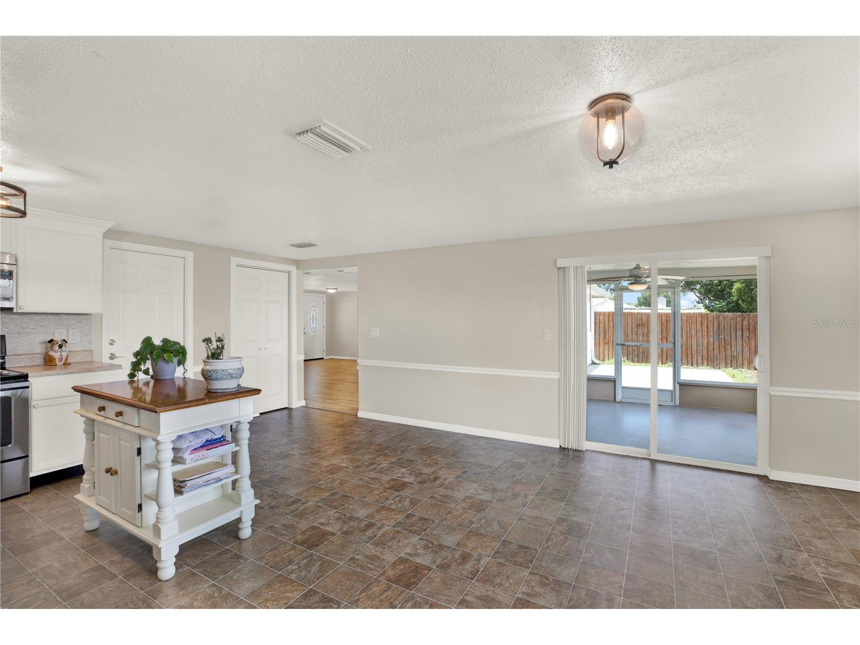 5642 Dove Drive New Port Richey FL 34652 TB8528512 image10