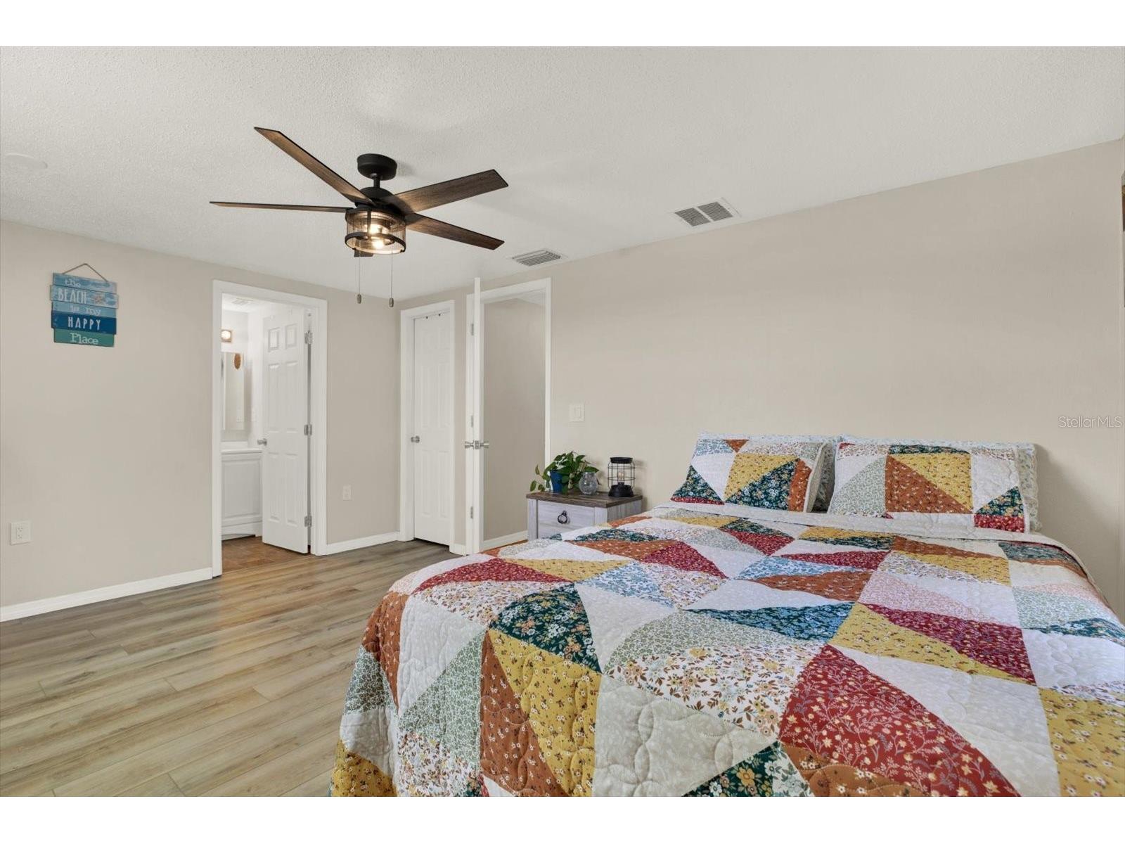 5642 Dove Drive New Port Richey FL 34652 TB8528512 image14
