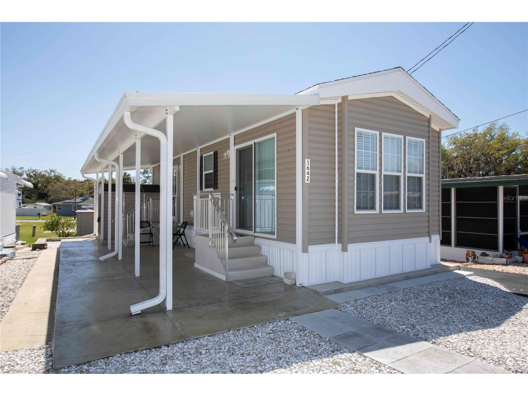 5642 Oak Ridge Avenue New Port Richey FL 34652 TB8489183 image1