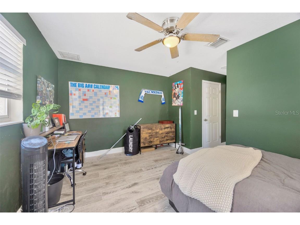 5643 Dartmouth Avenue N Saint Petersburg FL 33710 TB8392755 image14