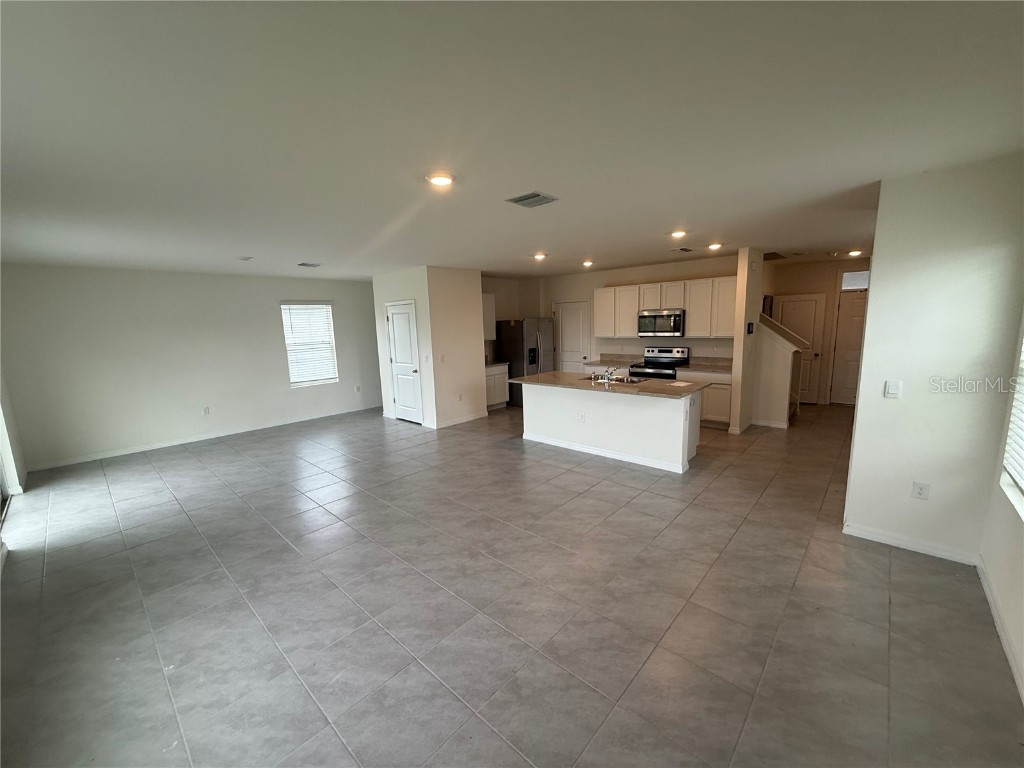 5643 Hollingworth Trail Wesley Chapel FL 33545 TB8457529 image5