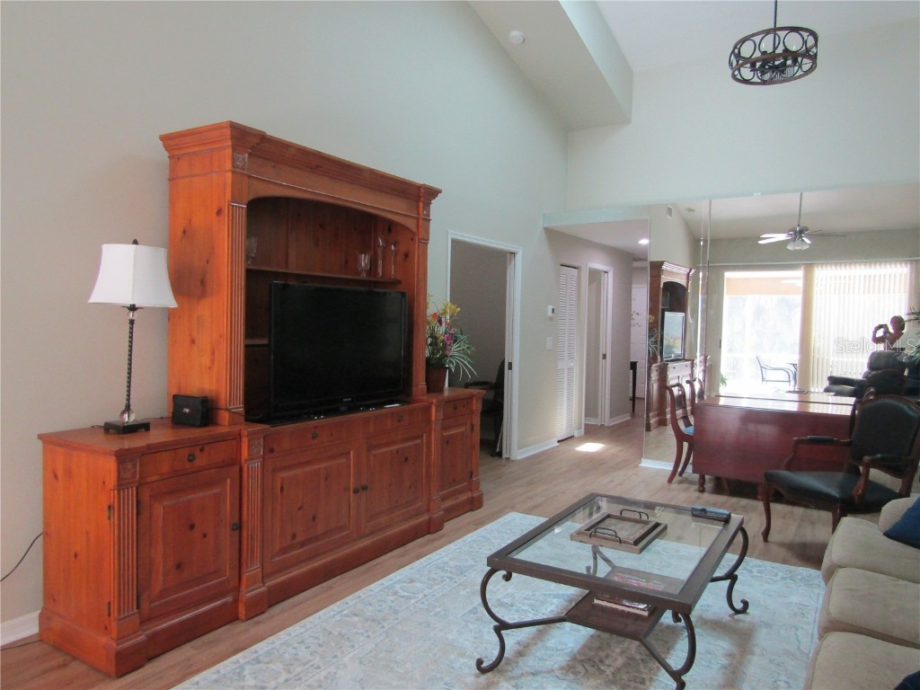 5643 Monte Rosso Road Sarasota FL 34243 A4650241 image13