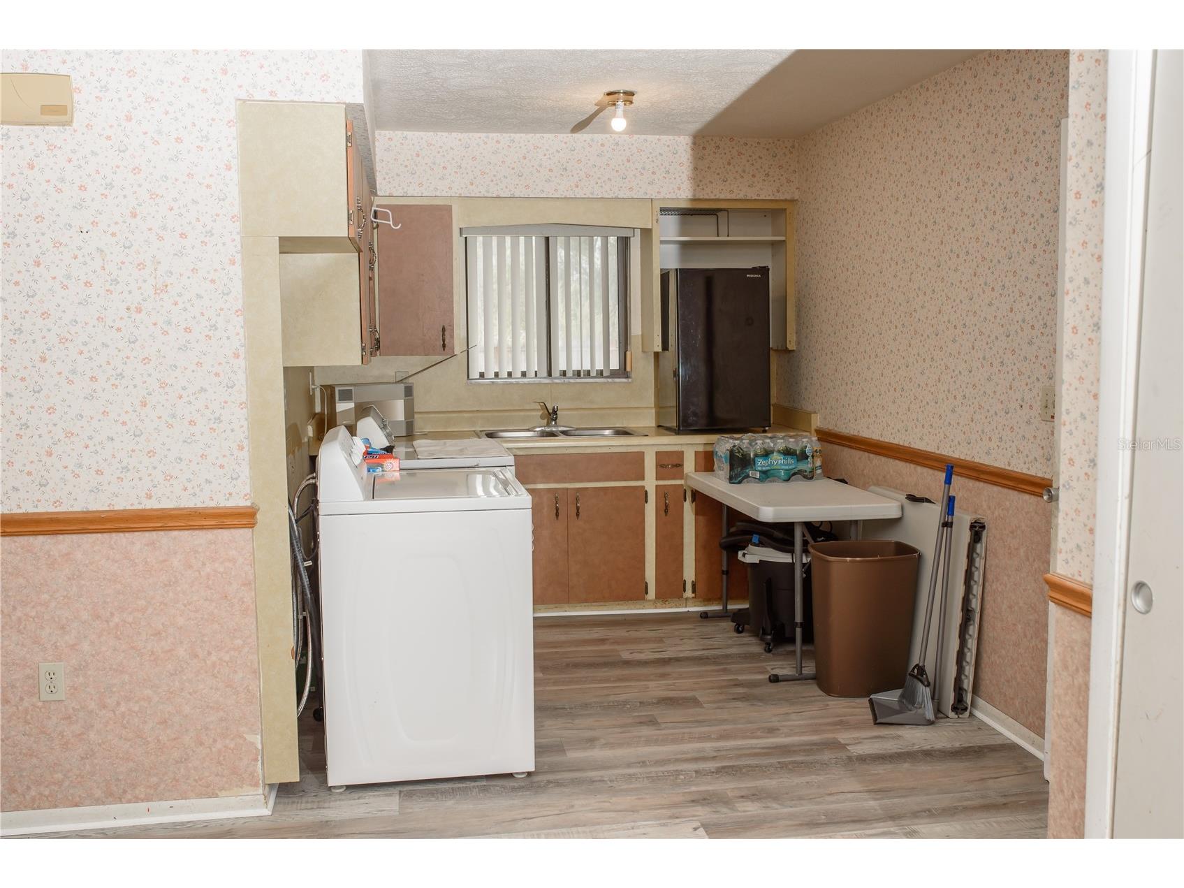 5644 Antoinette Street Sarasota FL 34232 A4681215 image16