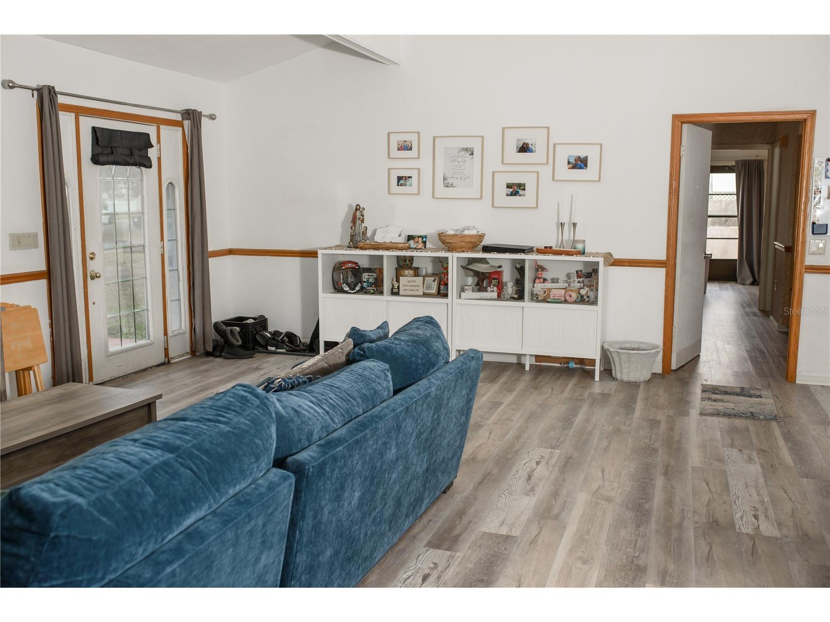5644 Antoinette Street Sarasota FL 34232 A4681215 image2