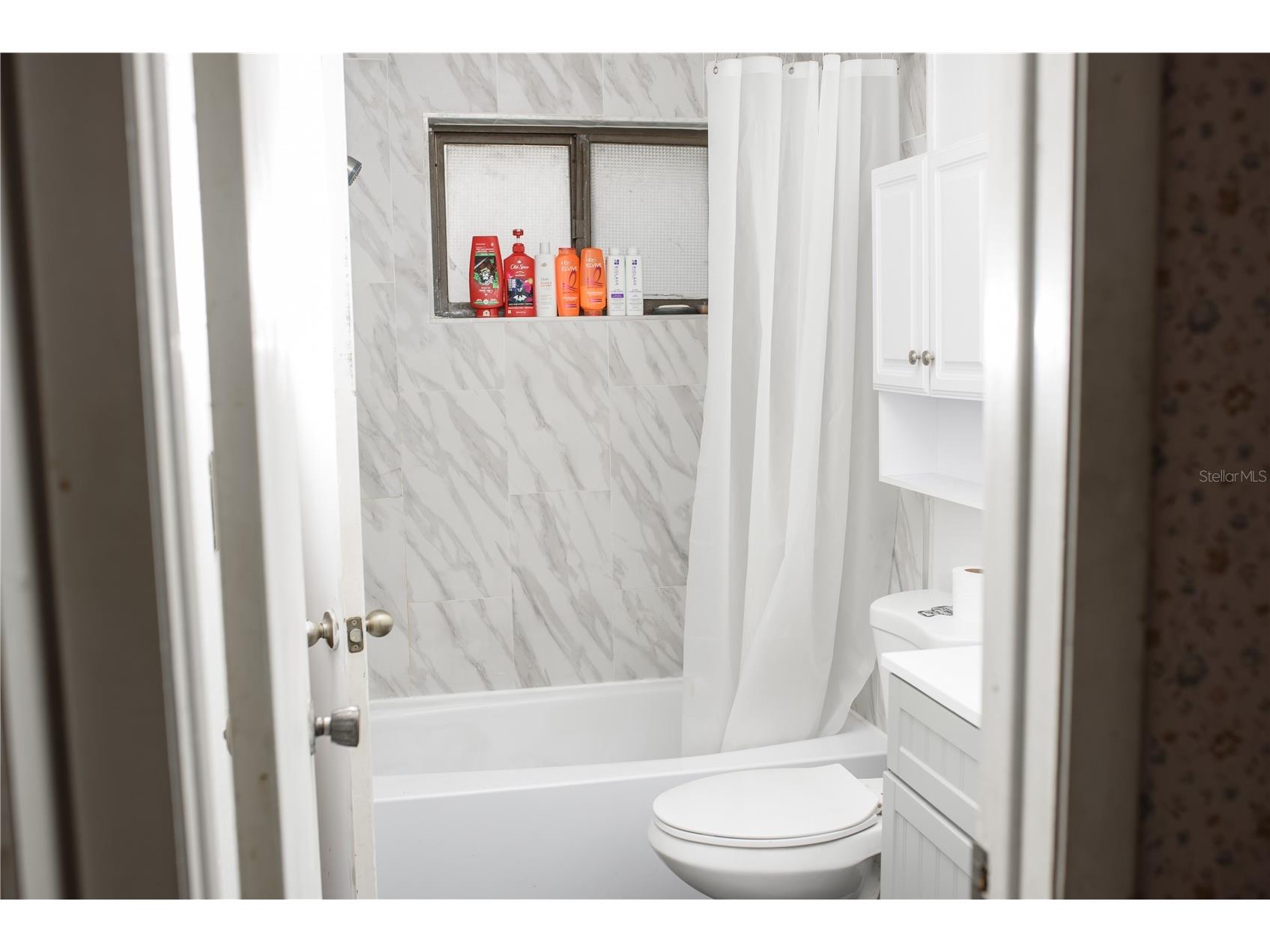 5644 Antoinette Street Sarasota FL 34232 A4681215 image21