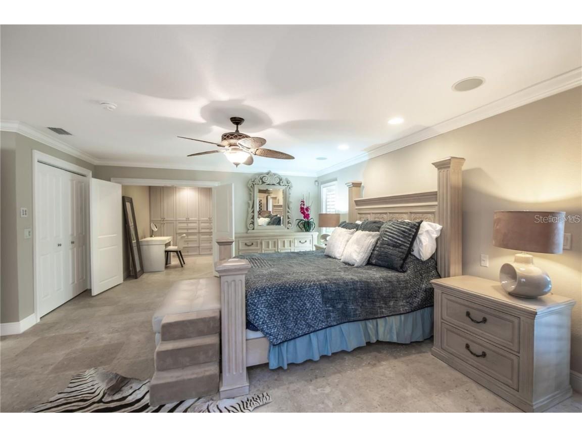 5645 America Drive Sarasota FL 34231 A4666619 image15