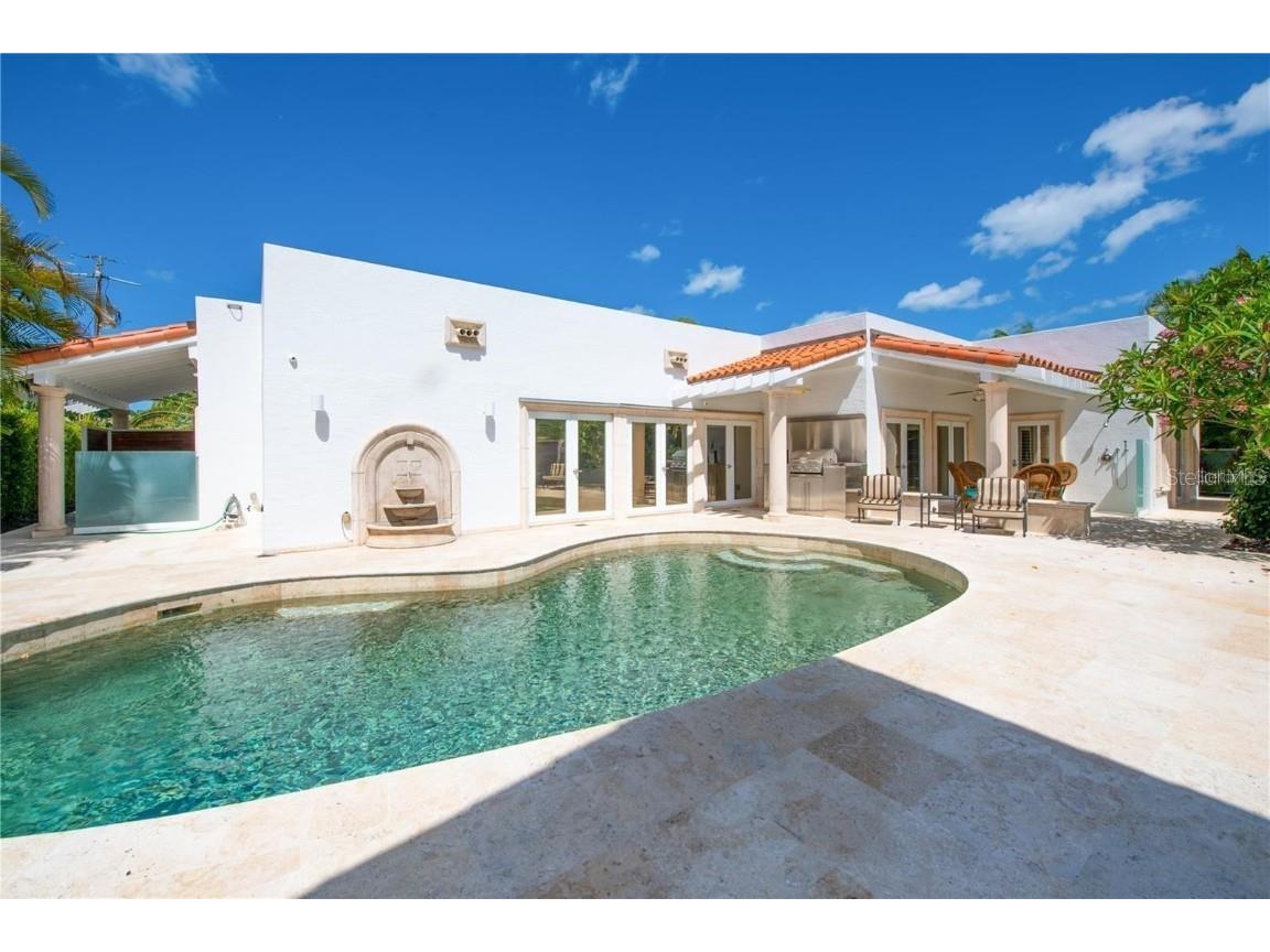 5645 America Drive Sarasota FL 34231 A4666619 image27