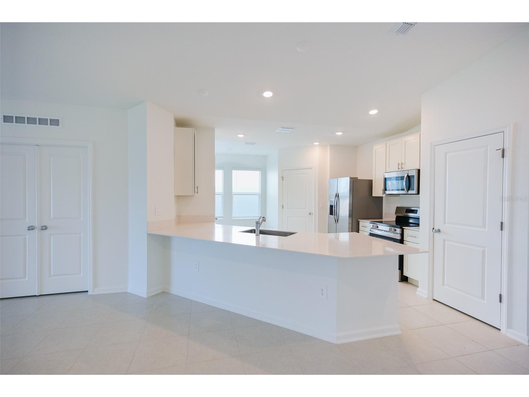 5645 Loggia Lane Kissimmee FL 34758 O6388684 image2