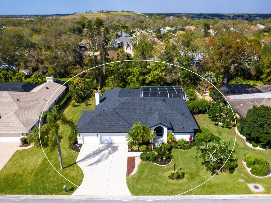 5646 Country Lakes Drive Sarasota FL 34243 A4643140 image1