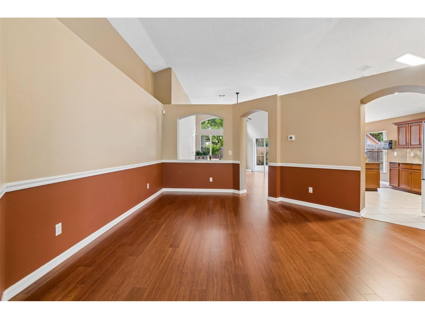 5646 Paddock Trail Drive Tampa FL 33624 TB8433986 image2