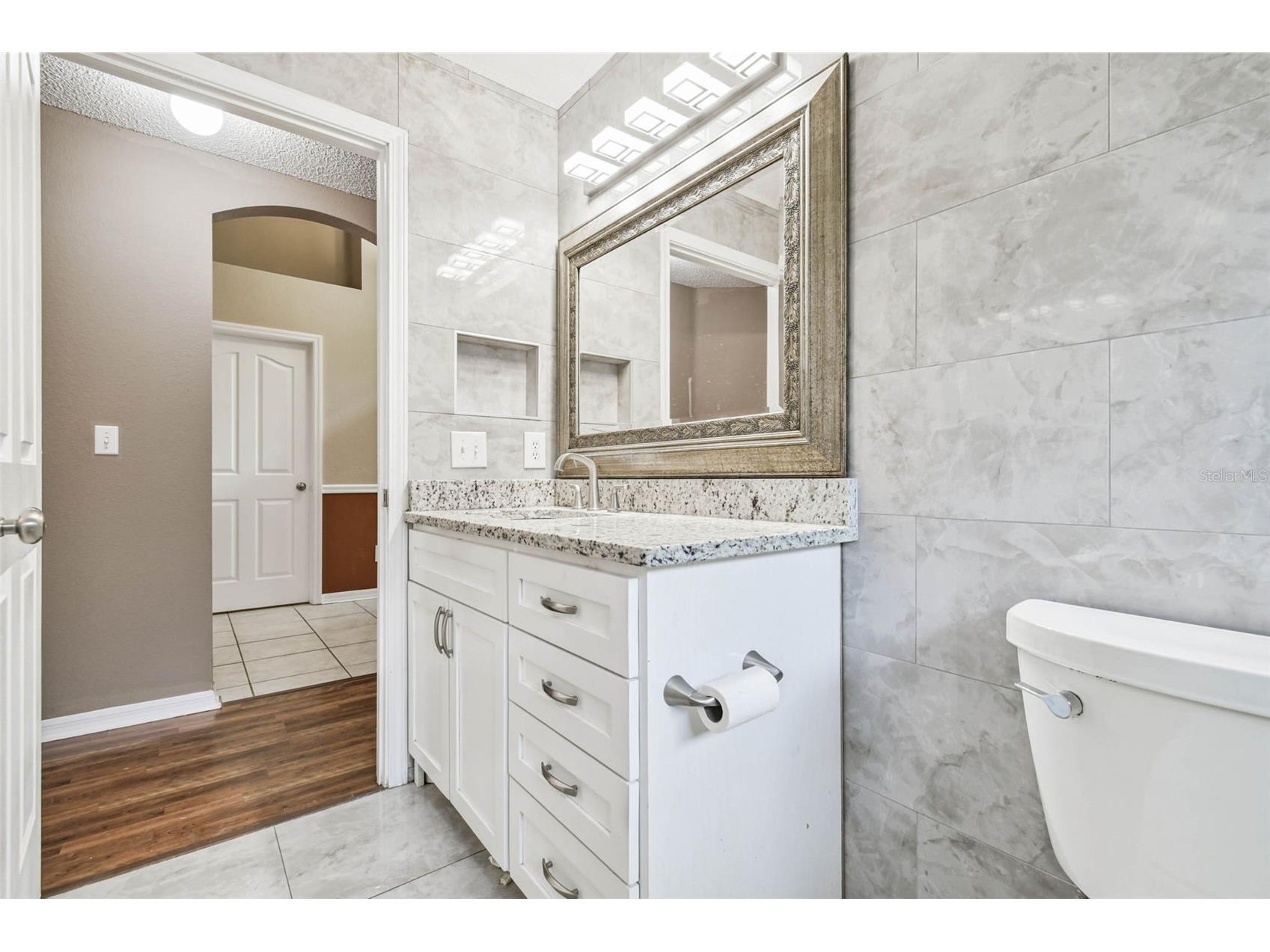 5646 Paddock Trail Drive Tampa FL 33624 TB8433986 image24