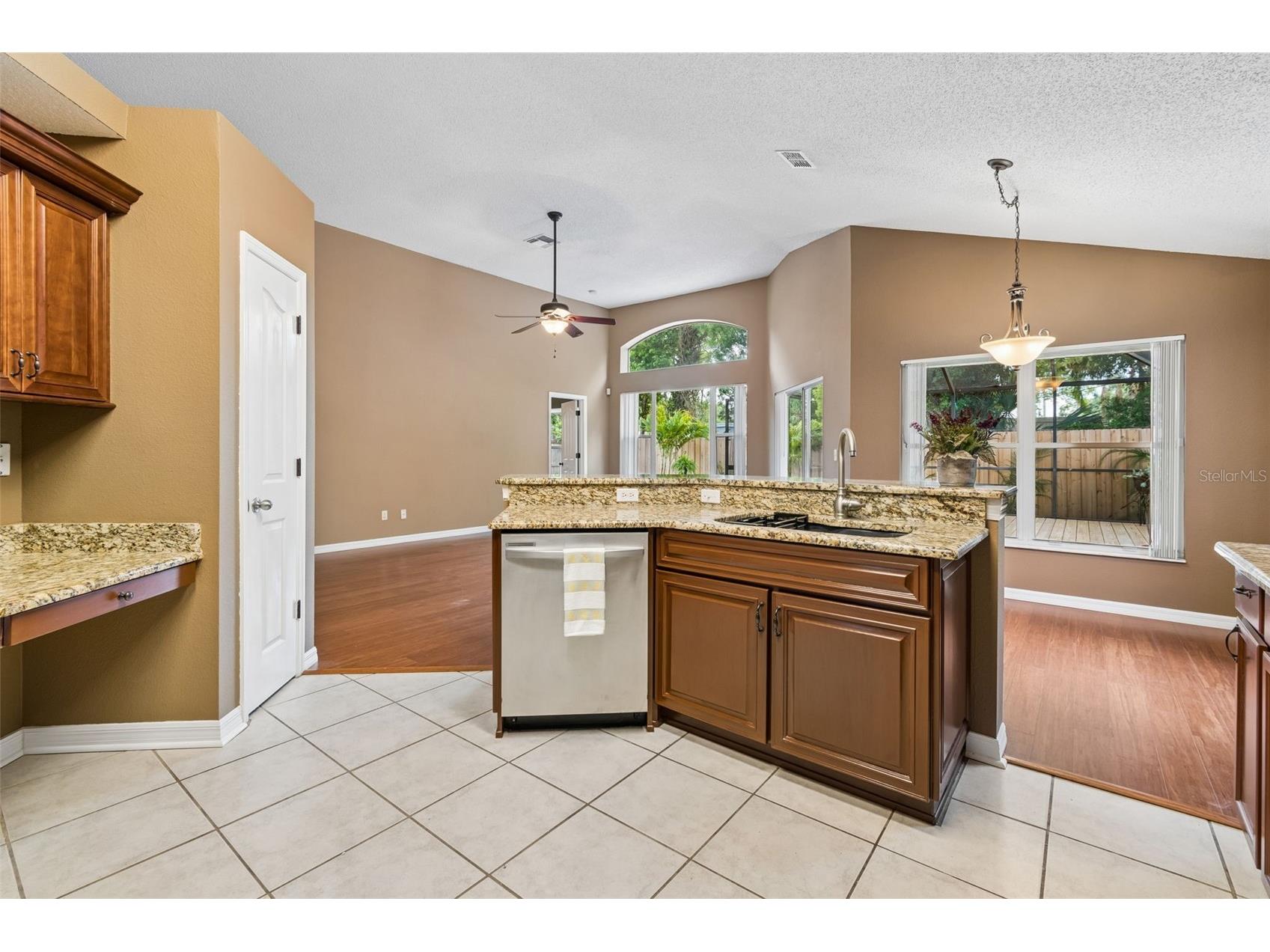 5646 Paddock Trail Drive Tampa FL 33624 TB8433986 image8
