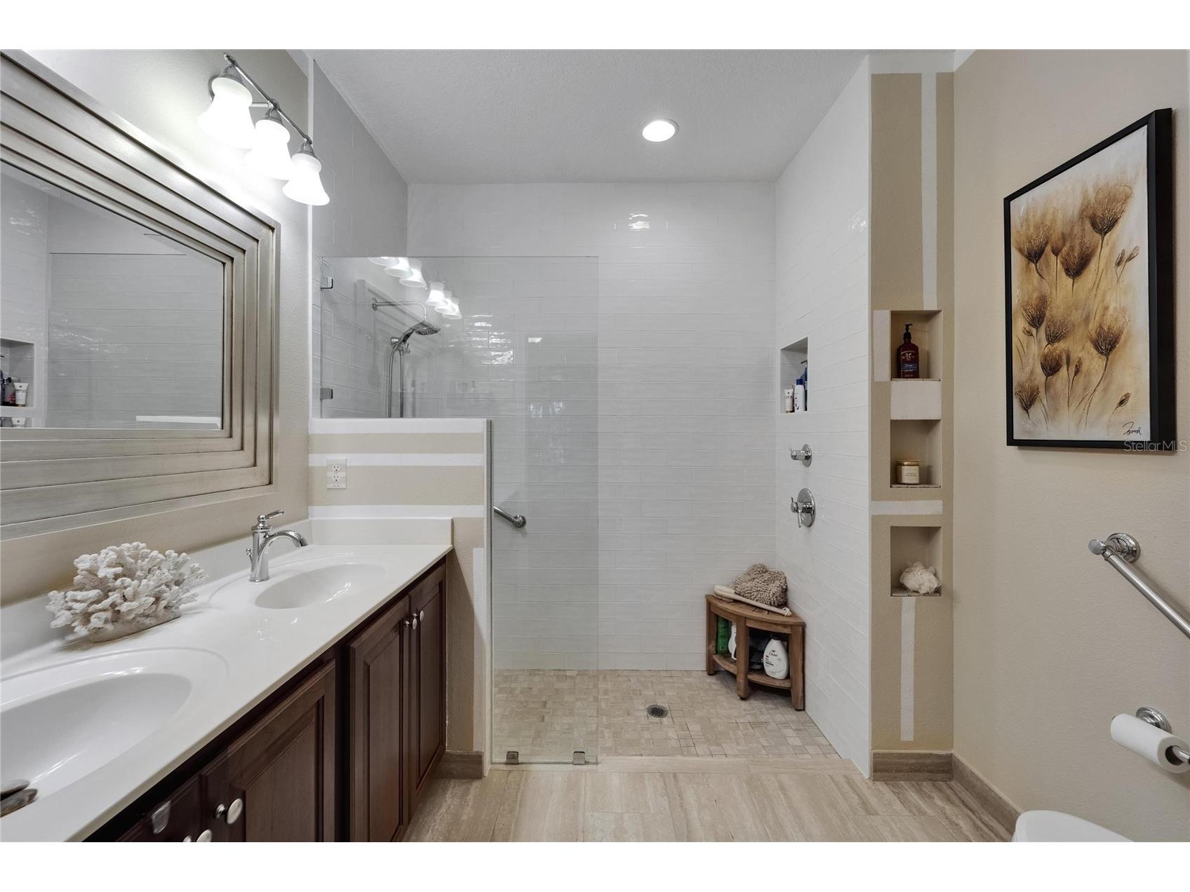 5646 Sunset Falls Drive Apollo Beach FL 33572 TB8388396 image35