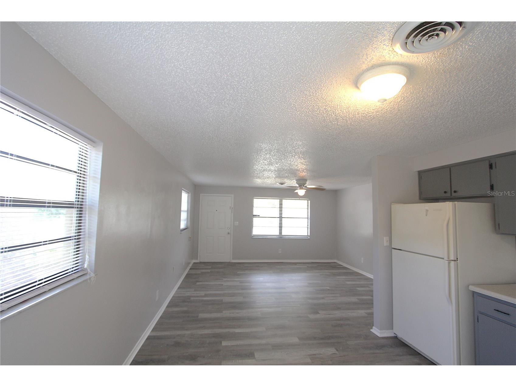 5647 20th Street Zephyrhills FL 33542 TB8507465 image3