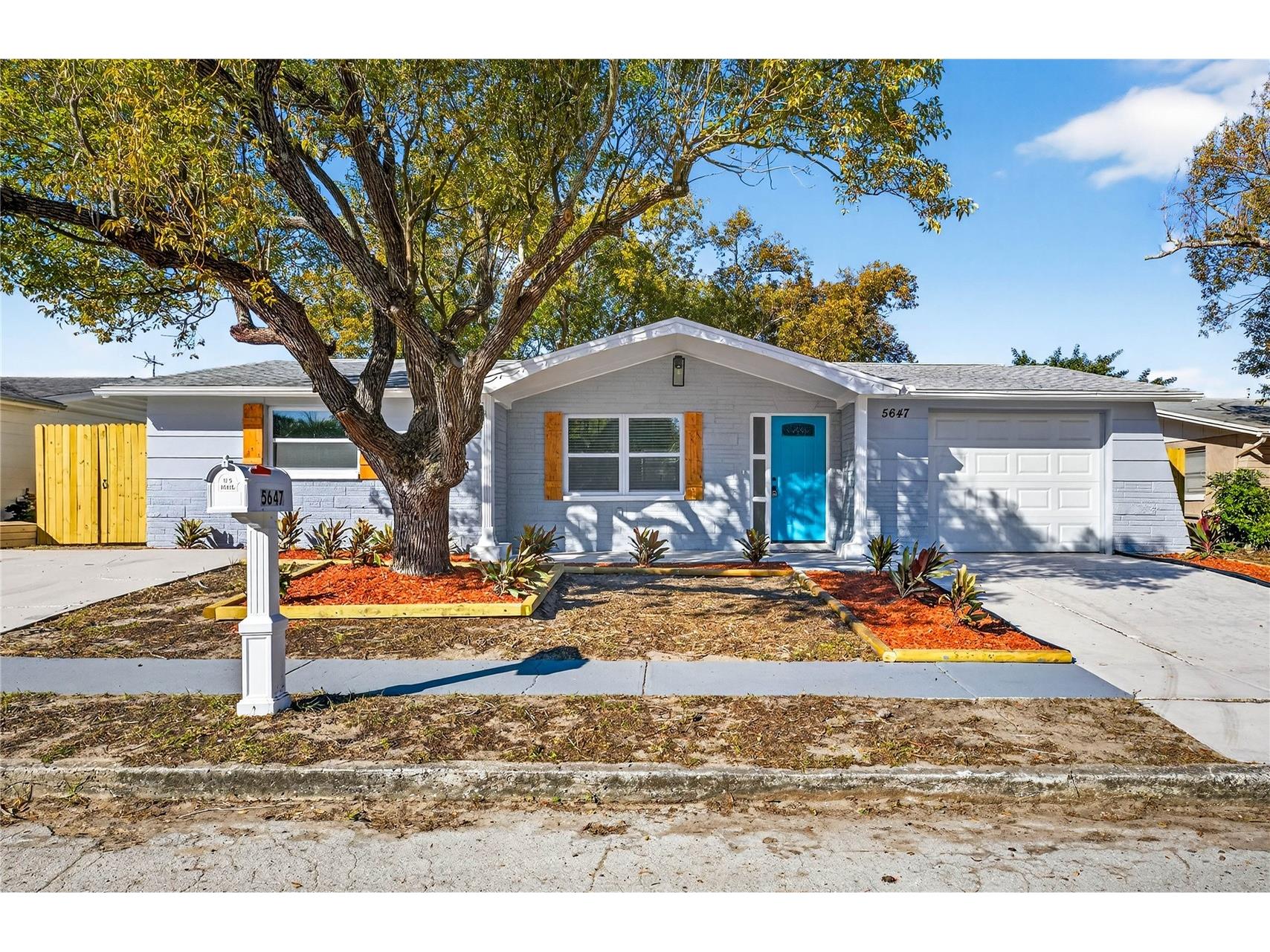 5647 Elkhorn Boulevard Holiday FL 34690 TB8472904 image1