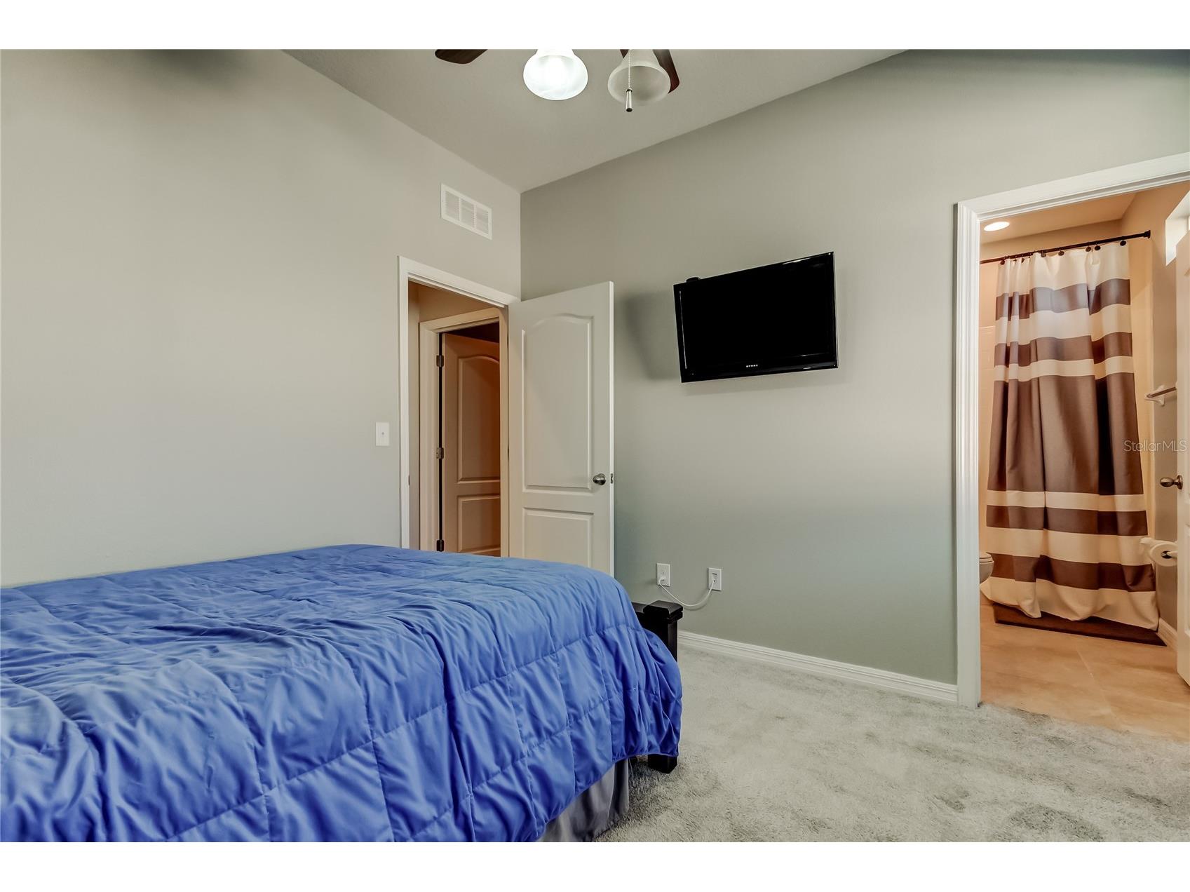 5647 Fisher Glen Loop Wesley Chapel FL 33545 TB8469741 image21