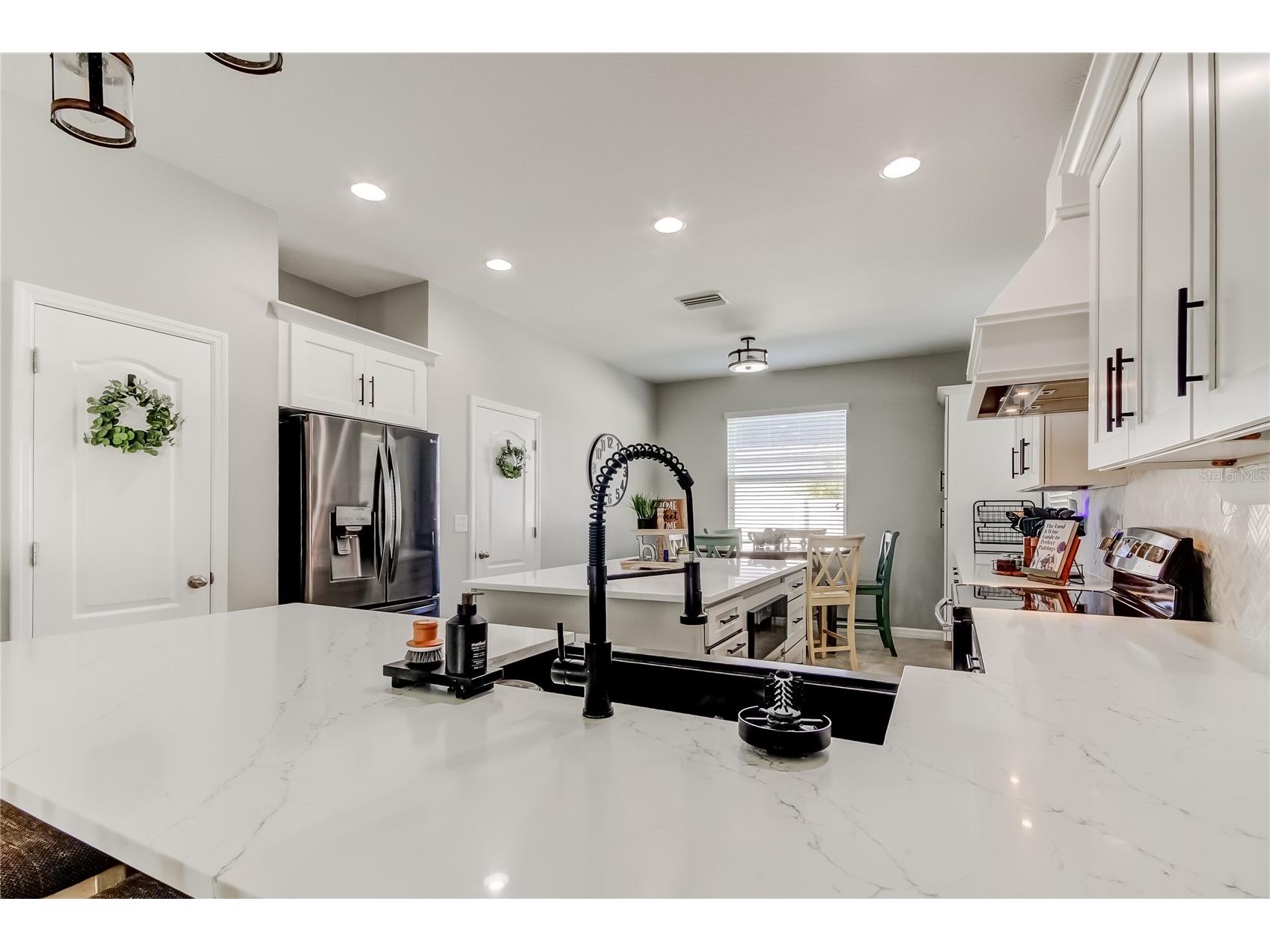 5647 Fisher Glen Loop Wesley Chapel FL 33545 TB8469741 image3