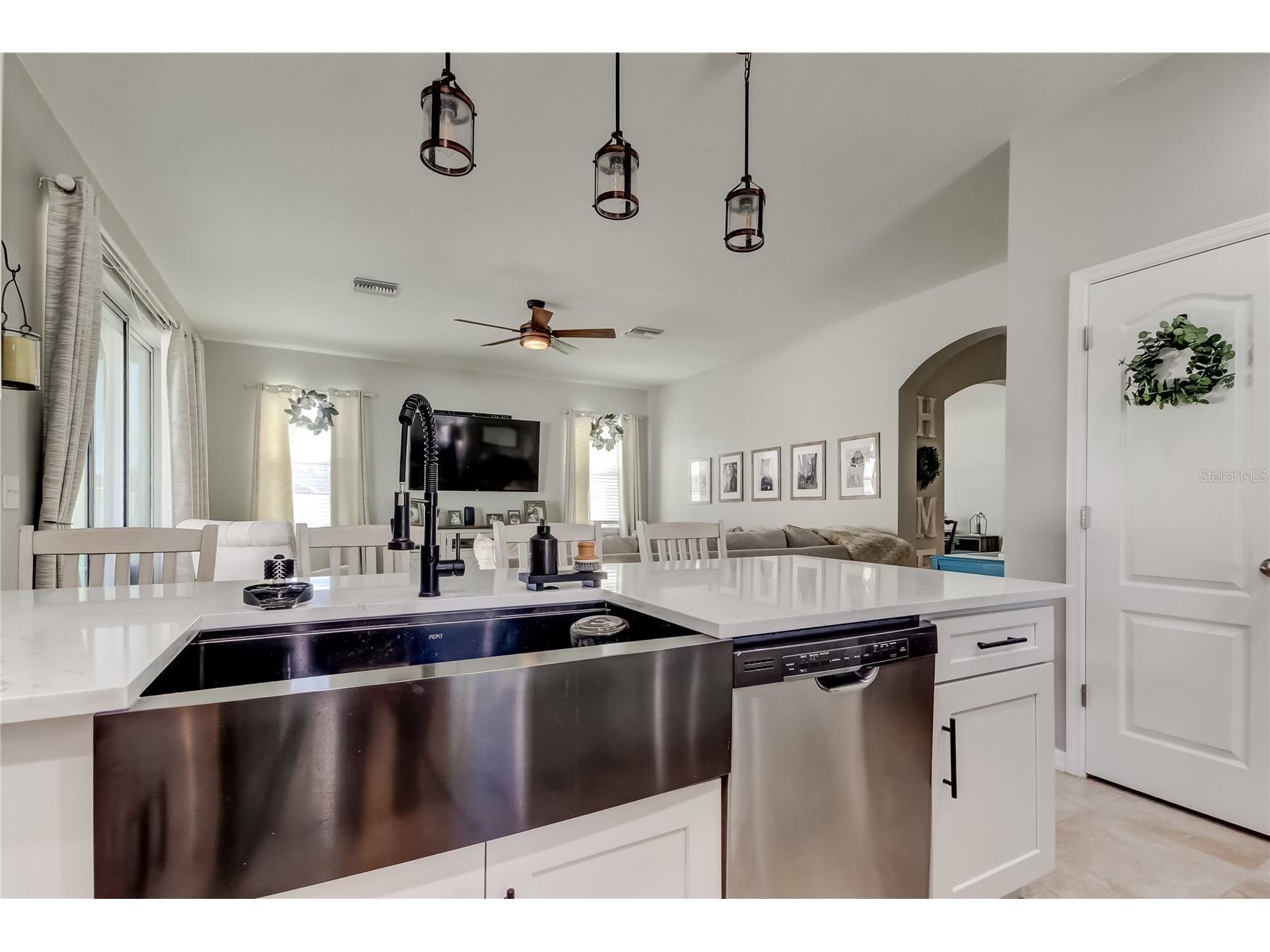 5647 Fisher Glen Loop Wesley Chapel FL 33545 TB8469741 image6