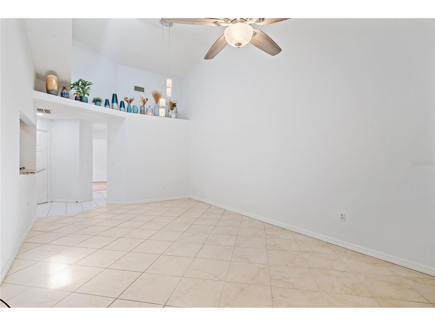 5647 Monte Rosso Road Sarasota FL 34243 A4692218 image11