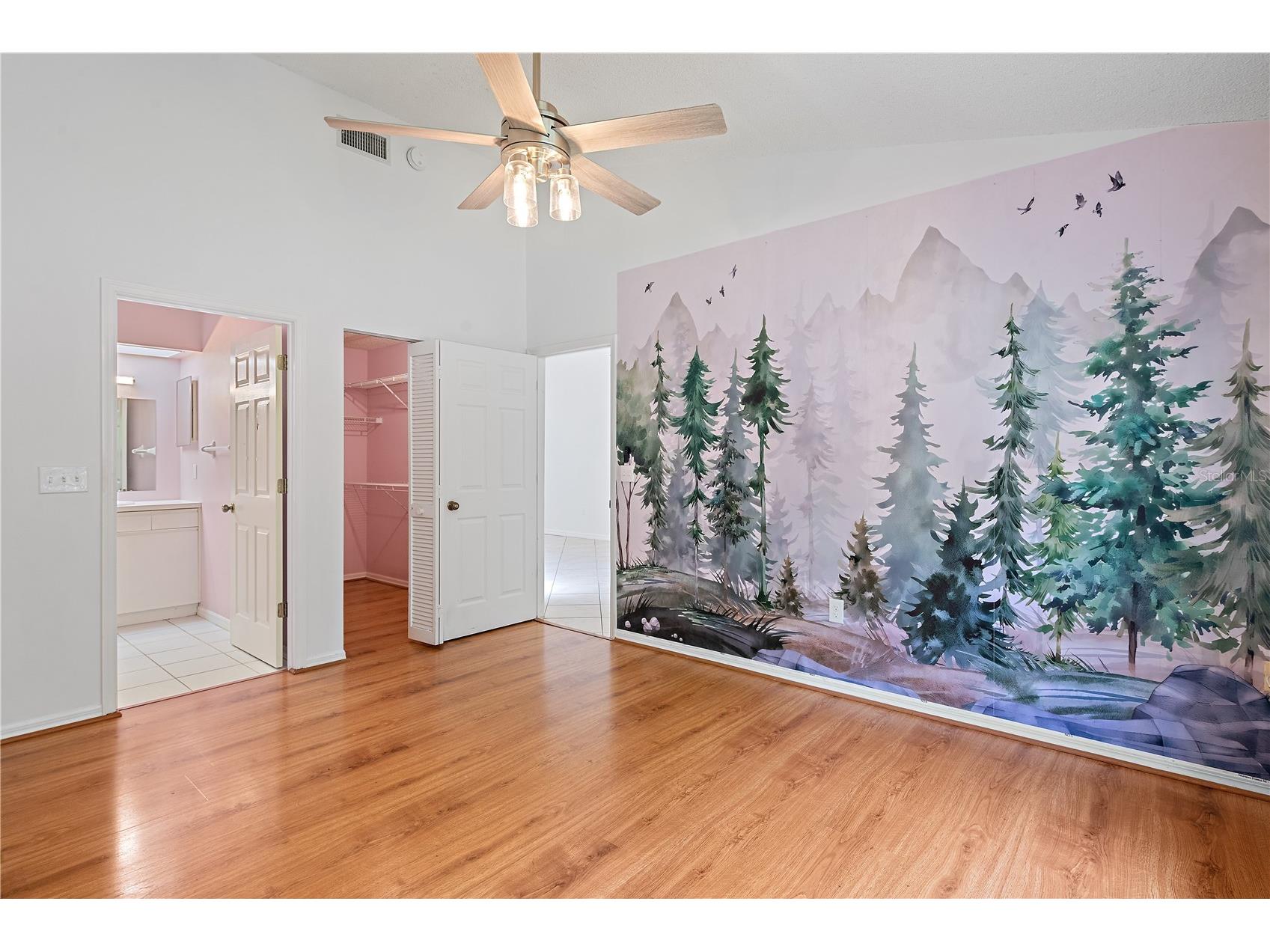 5647 Monte Rosso Road Sarasota FL 34243 A4692218 image4