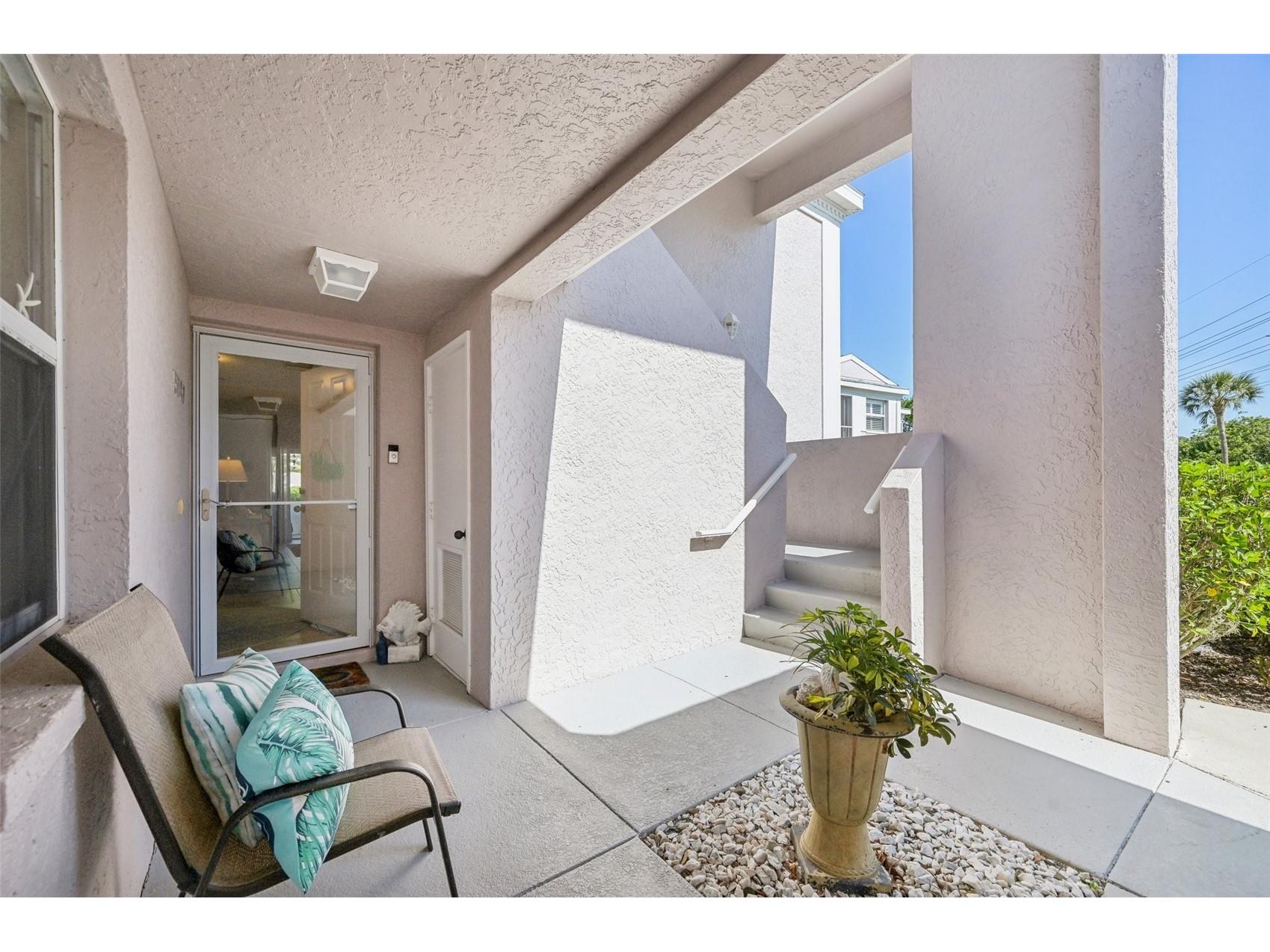 5647 Sheffield Greene Circle #29 Sarasota FL 34235 A4681514 image3