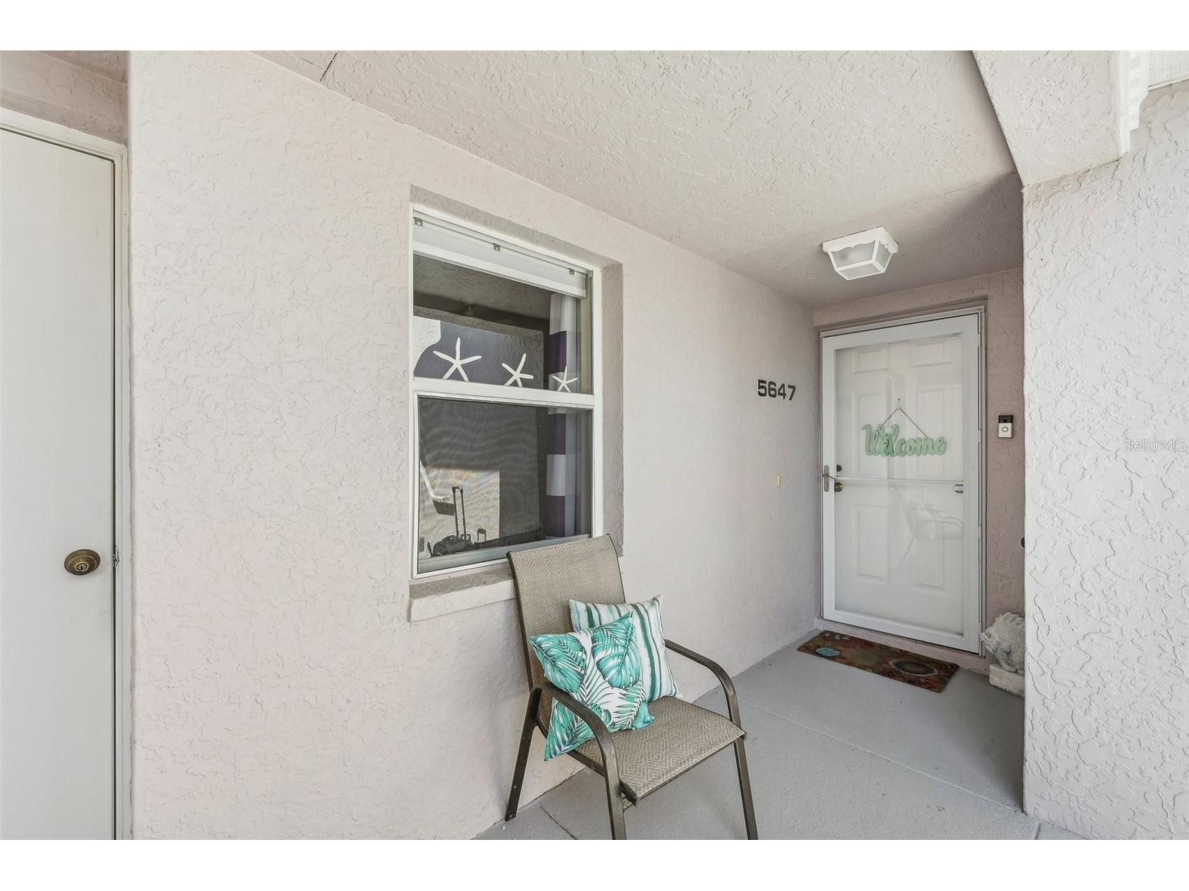 5647 Sheffield Greene Circle #29 Sarasota FL 34235 A4681514 image4