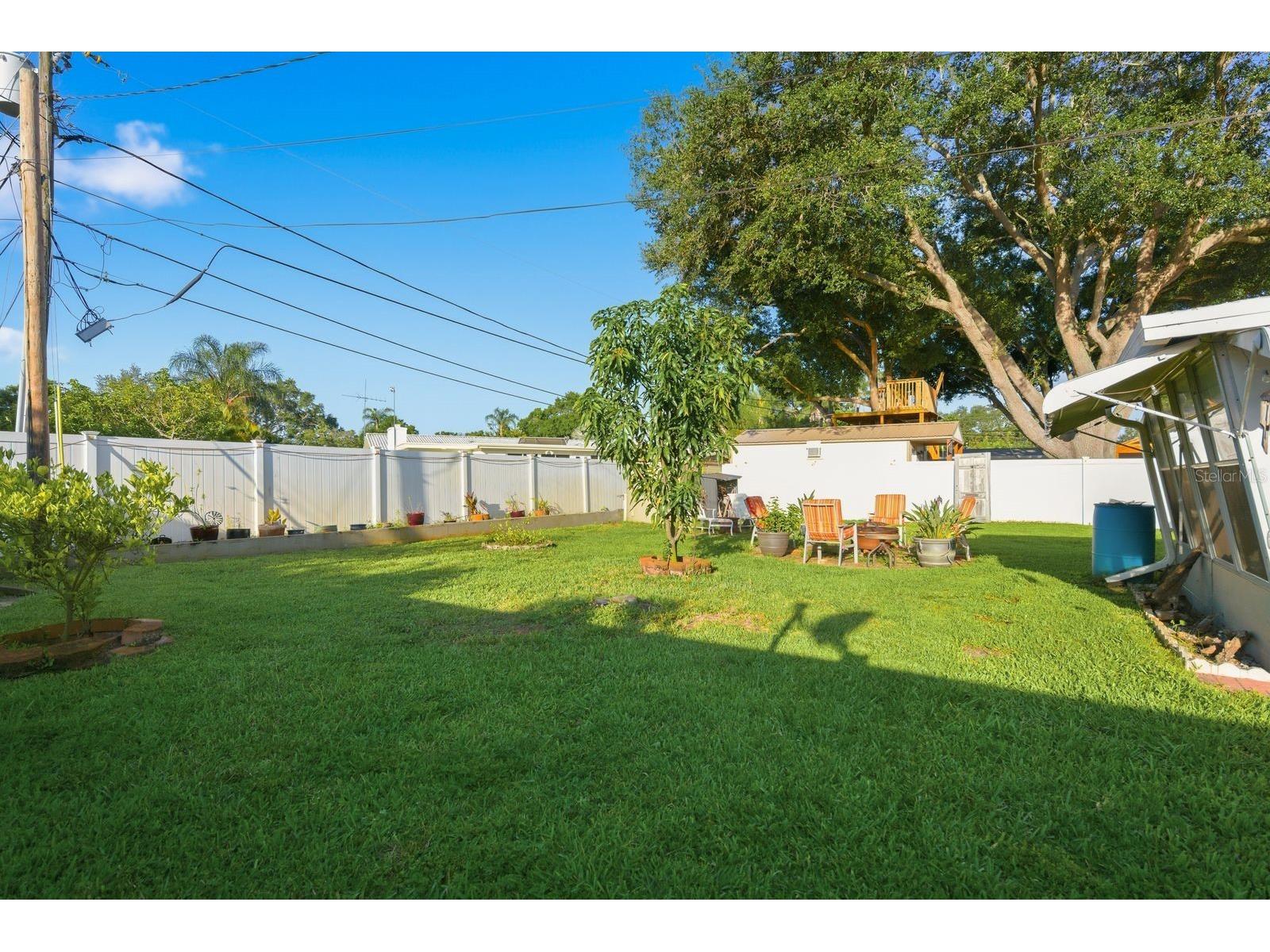5648 33rd Avenue N Saint Petersburg FL 33710 TB8509727 image28