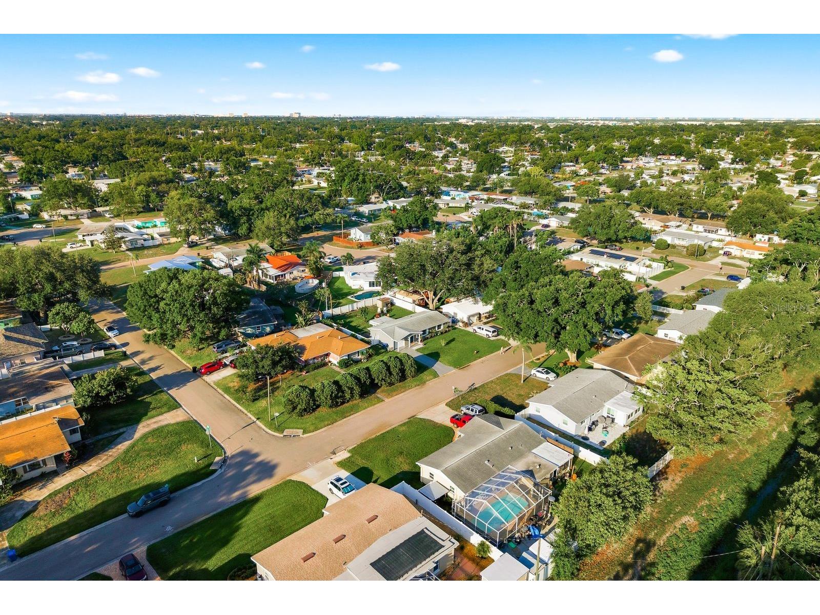 5648 33rd Avenue N Saint Petersburg FL 33710 TB8509727 image39