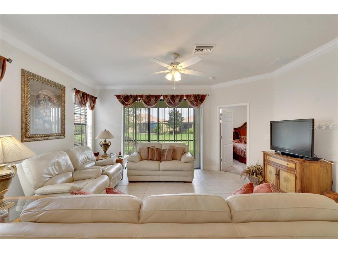 5648 Sunset Falls Drive Apollo Beach FL 33572 TB8452635 image15
