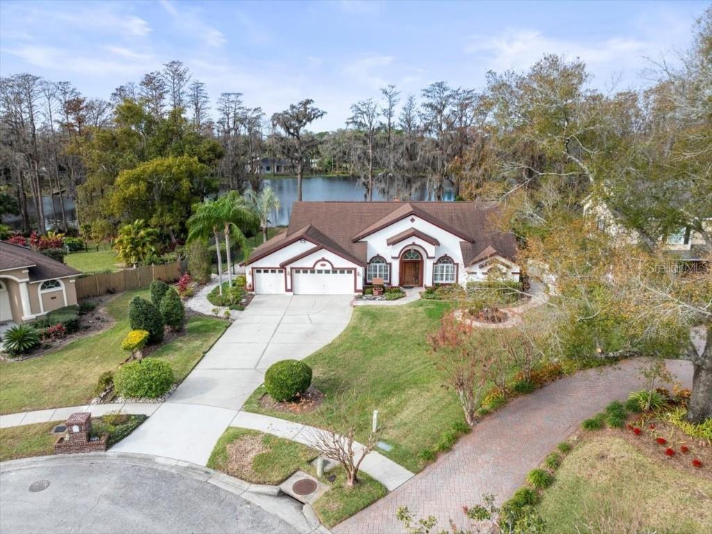 5649 Glencrest Boulevard Tampa FL 33625 - LITTLE HALFMOON TB8340763 image1