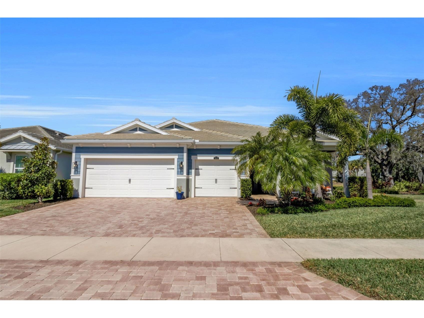 5649 Long Shore Loop Sarasota FL 34238 A4683665 image1