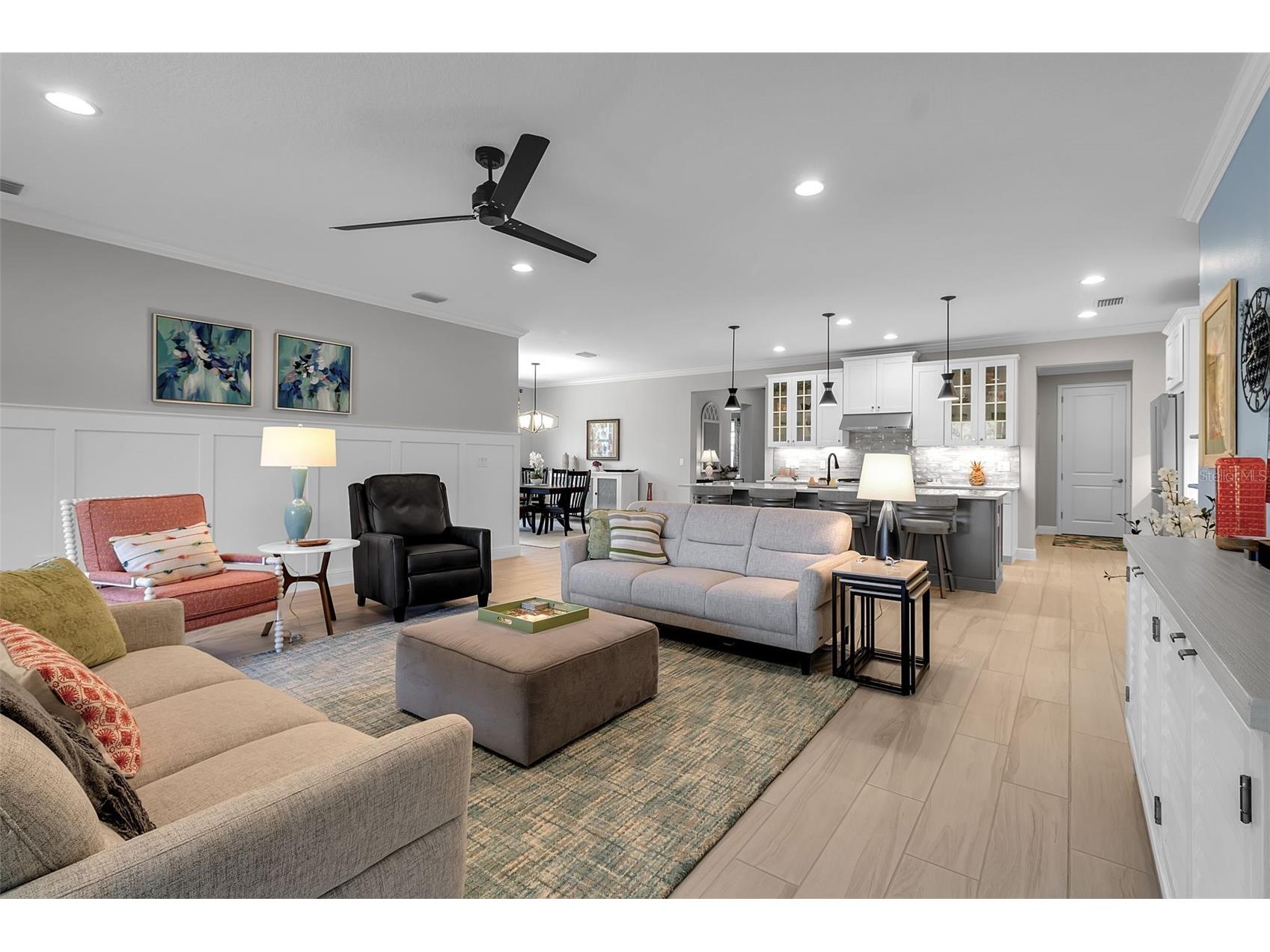 5649 Long Shore Loop Sarasota FL 34238 A4683665 image10