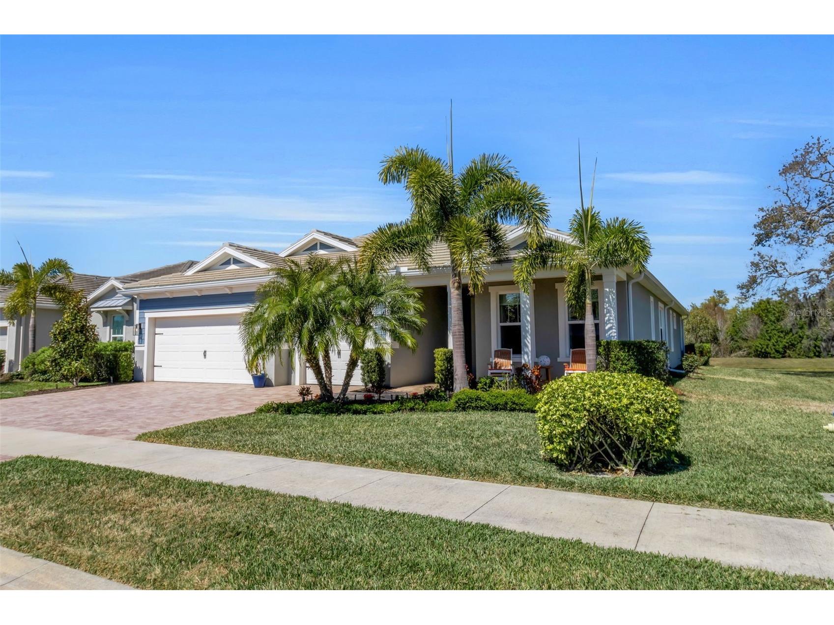 5649 Long Shore Loop Sarasota FL 34238 A4683665 image2