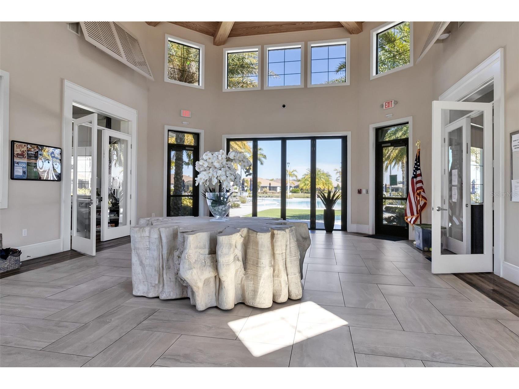 5649 Long Shore Loop Sarasota FL 34238 A4683665 image32