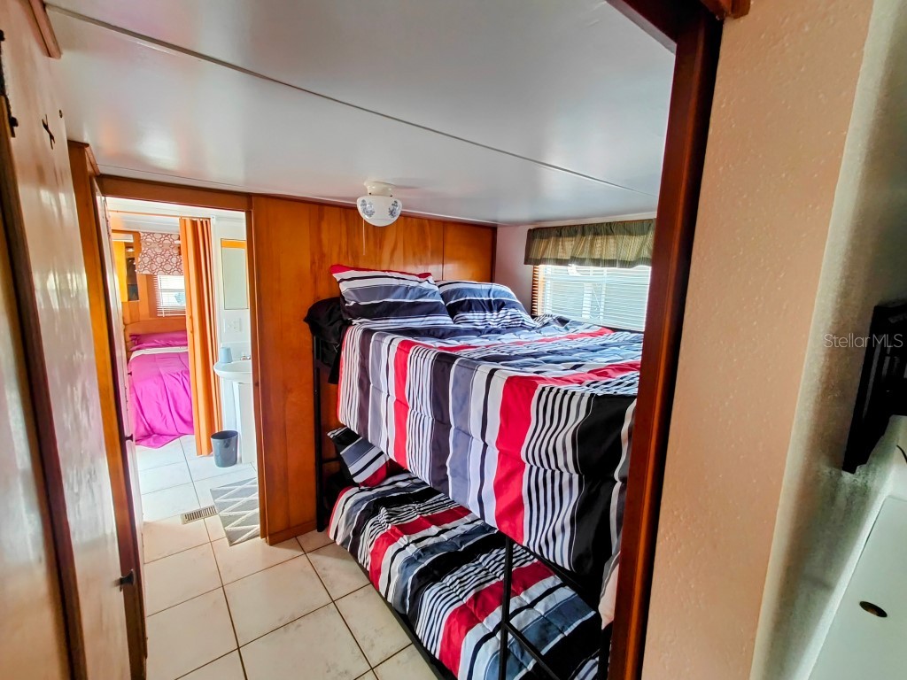 5649 Oak Ridge Avenue New Port Richey FL 34652 W7873778 image6