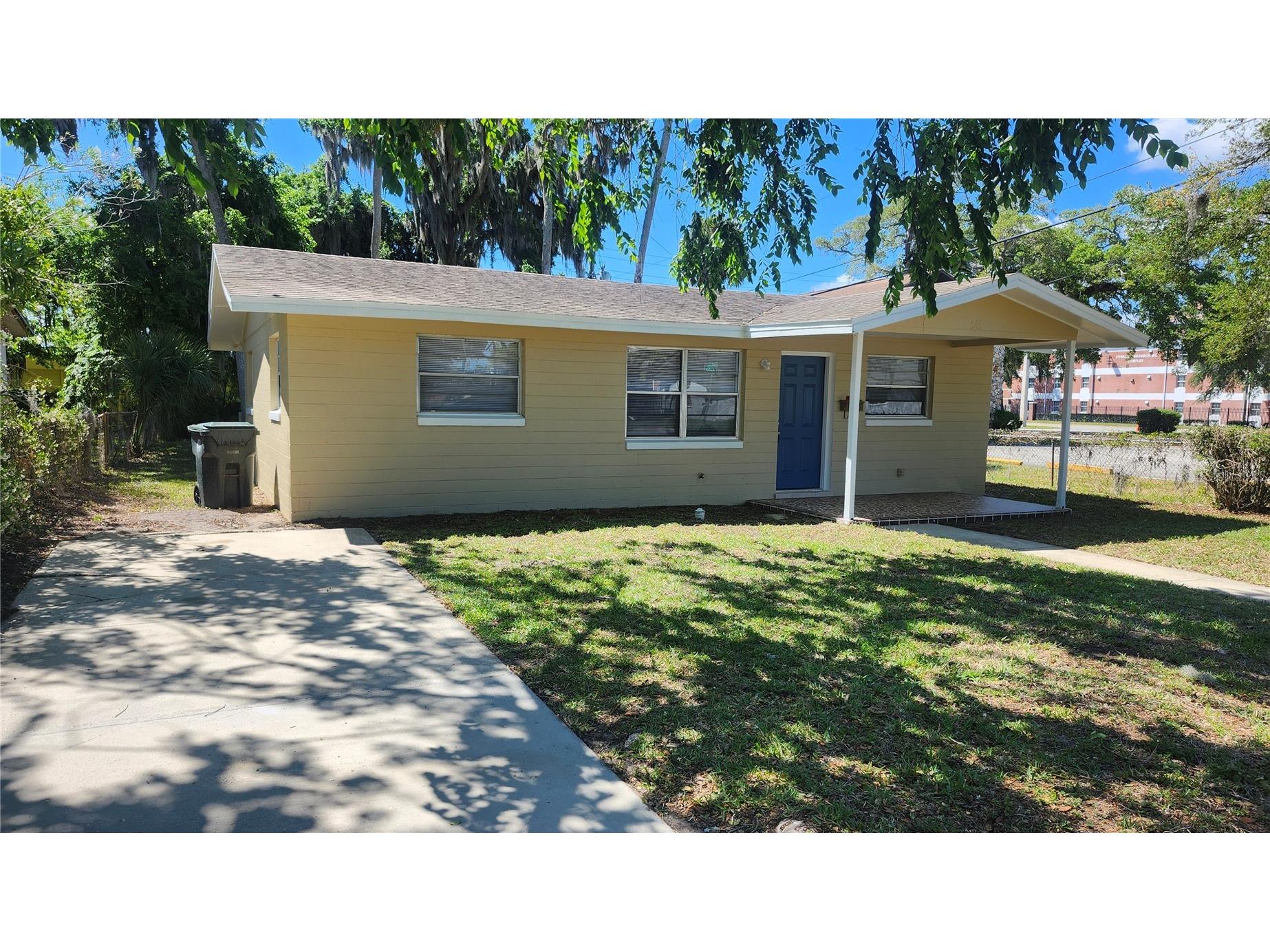 565 3rd Avenue Daytona Beach FL 32114 V4948640 image2